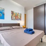 Seaview 3 Bedroom Lejlighed