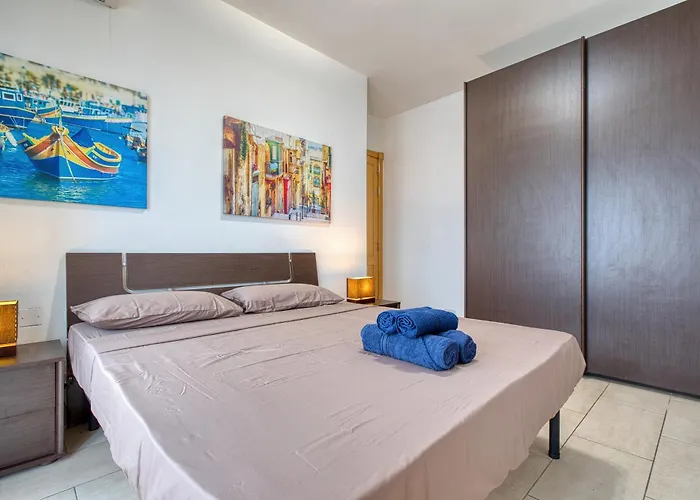 Seaview 3 Bedroom Apartamento