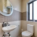 Seaview 3 Bedroom
